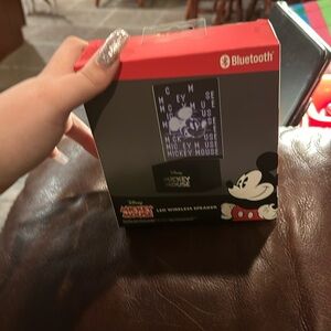 Bluetooth Mickey Mouse speaker